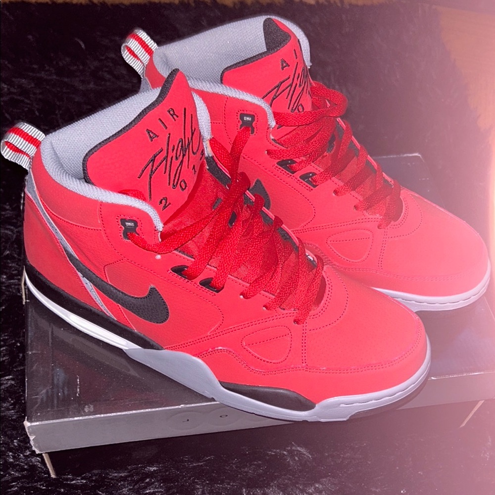 Nike Air flight Jordan Red Sneakers